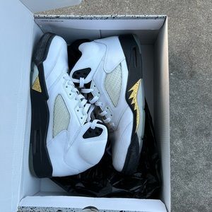 Size 11 Retro 5 White/Black/Gold
